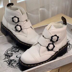 NWOT Dr. Martens Devon White Nappa Leather Boots with Black Floral Buckles.
